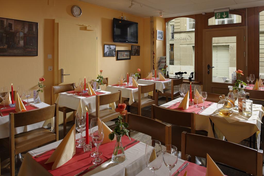 Hotel Hine Adon Fribourg Luaran gambar