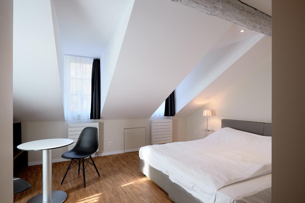 Hotel Hine Adon Fribourg Luaran gambar